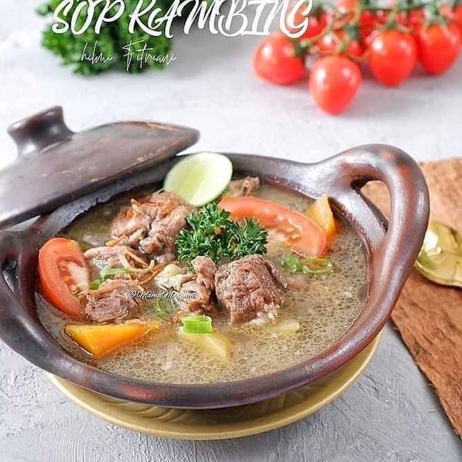 Sop Kaki Kambing Roky: Rahasia Rasa yang Bikin Warga Cilacap Selatan Rela Antre